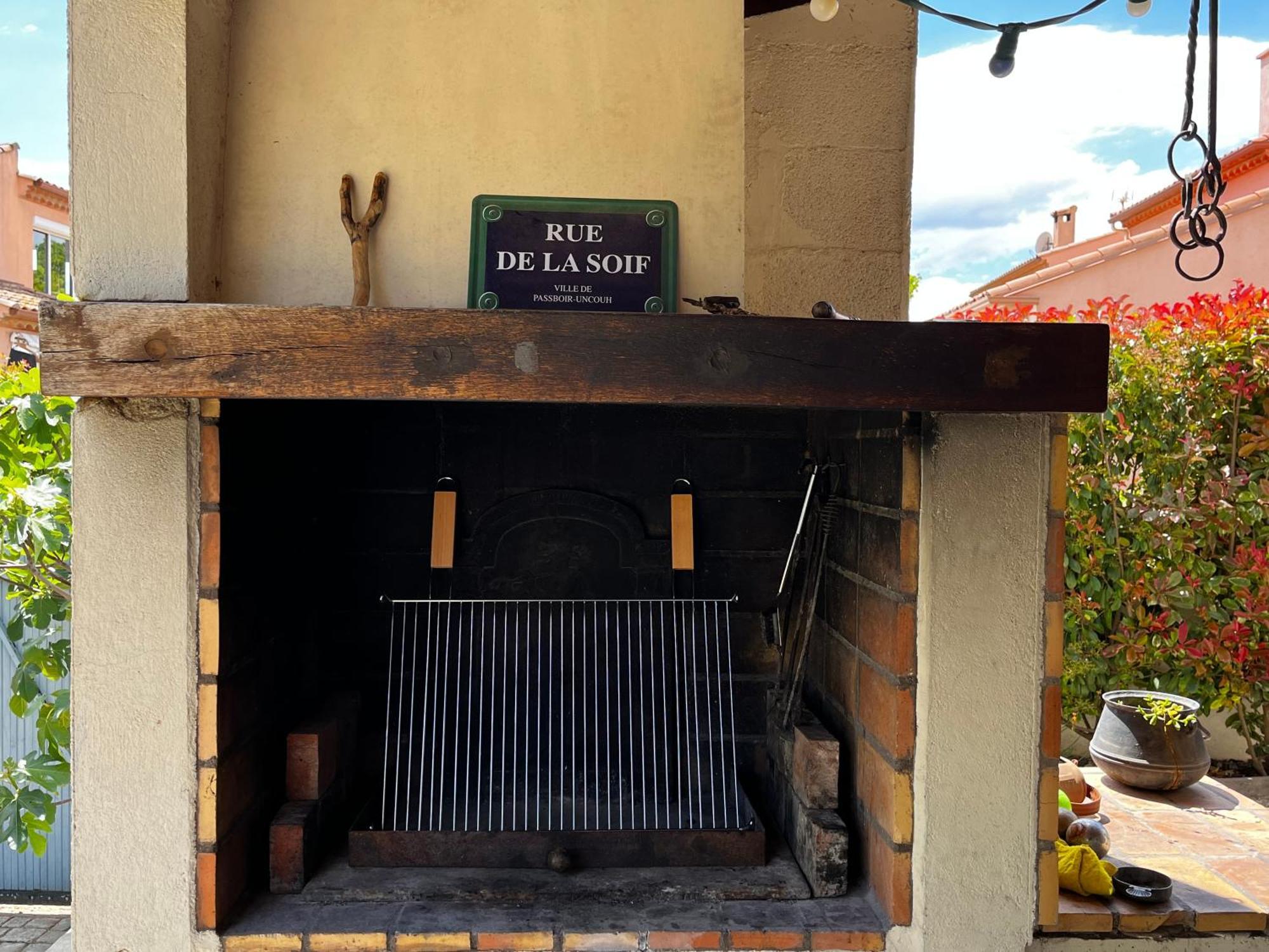 La Maison Brennus , Piscine, 15 Min Des Plages Beziers Exterior photo